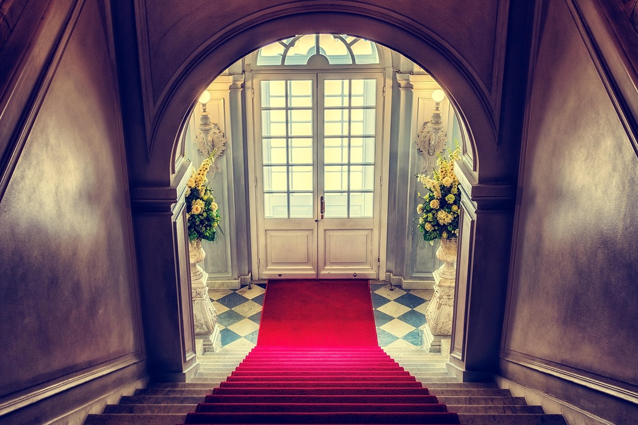 Sfeervolle interactieve wanddecoraties voor in het trappenhuis - trappenhuis, foyer, residentie, trap, red carpet, luxe, architectuur, binnenshuis, trap, trap, trap, trap, trap, red carpet, red carpet, red carpet, red carpet, red carpet Sfeervolle interactieve wanddecoraties voor in het trappenhuis - trappenhuis, foyer, residentie, trap, red carpet, luxe, architectuur, binnenshuis, trap, trap, trap, trap, trap, red carpet, red carpet, red carpet, red carpet, red carpet